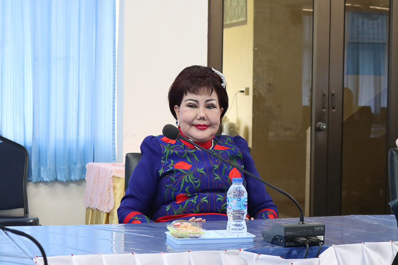 นายกสภา ม.นครพนม เข้าเยี่ยมคณะ/วิทยาลัย เพื่อให้ข้อเสนอแนะในการพัฒนามหาวิทยาลัยด้านต่างๆ