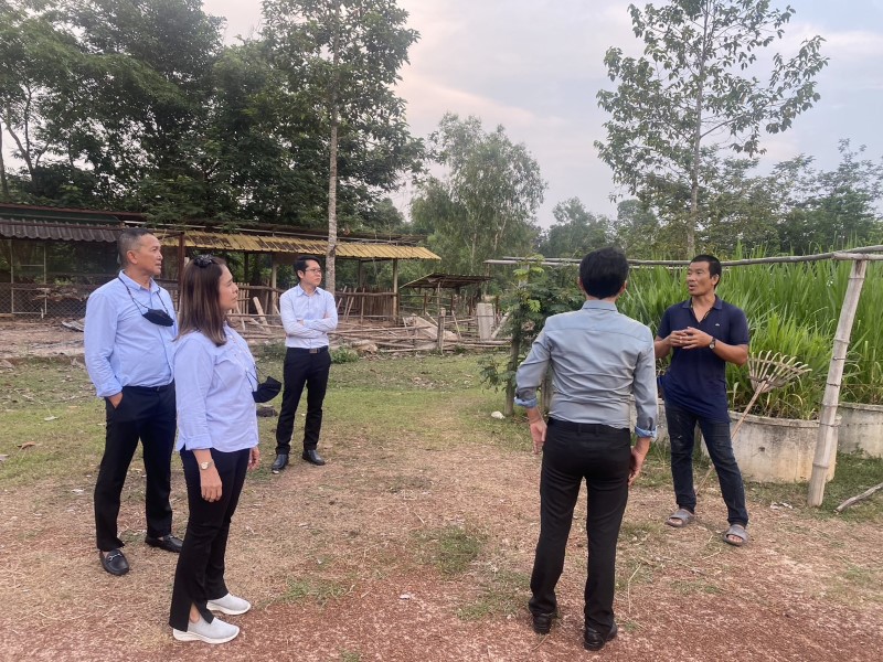 ม.นครพนม ประชุมหารือการจัดทำ solar cell รถไฟฟ้าและศูนย์ one stop service