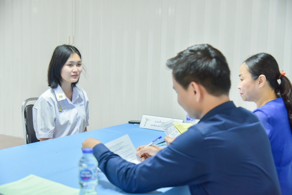 วพบ.นครพนม สอบสัมภาษณ์นักศึกษาระดับปริญญาตรี หลักสูตรพยาบาลศาสตรบัณฑิต ประเภทโควตา Quota (TCAS รอบที่ 2) ประจำปีการศึกษา 2567