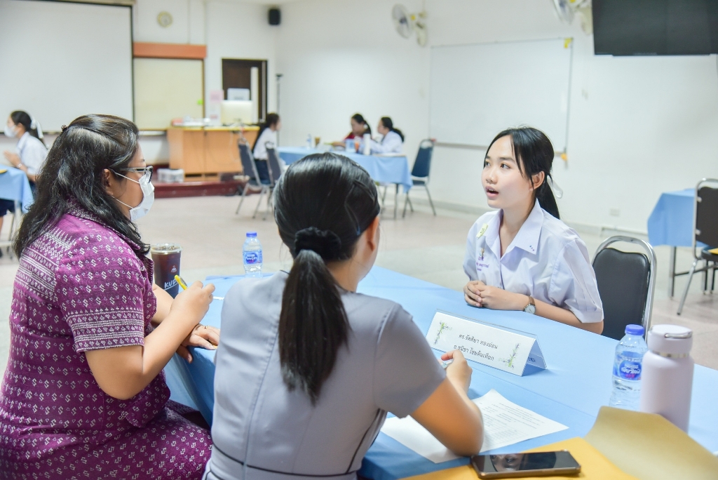 วพบ.นครพนม สอบสัมภาษณ์นักศึกษาระดับปริญญาตรี หลักสูตรพยาบาลศาสตรบัณฑิต ประเภทโควตา Quota (TCAS รอบที่ 2) ประจำปีการศึกษา 2567