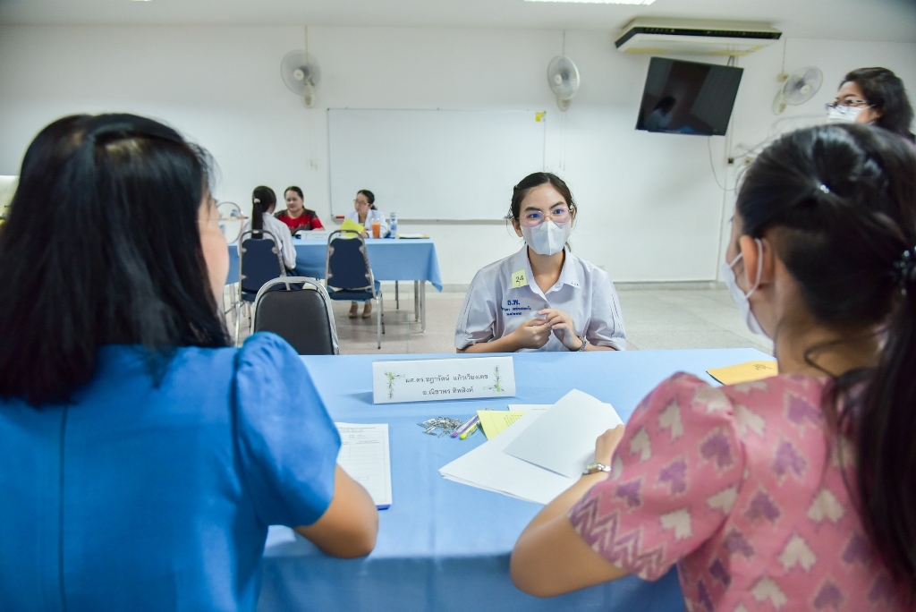 วพบ.นครพนม สอบสัมภาษณ์นักศึกษาระดับปริญญาตรี หลักสูตรพยาบาลศาสตรบัณฑิต ประเภทโควตา Quota (TCAS รอบที่ 2) ประจำปีการศึกษา 2567