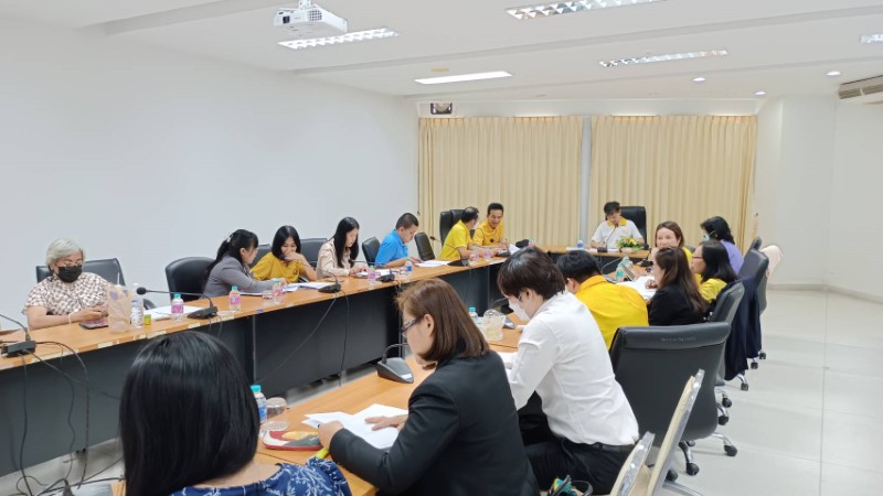 ม.นครพนม ประชุมพัฒนาปรับปรุงหลักสูตรระดับอาชีวศึกษา (หมวดวิชาแกนกลาง) หลักสูตรปรับปรุง พ.ศ.2568