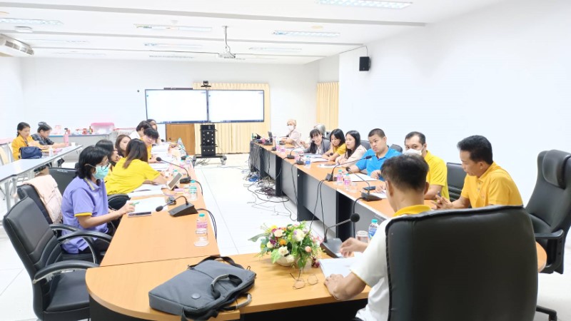 ม.นครพนม ประชุมพัฒนาปรับปรุงหลักสูตรระดับอาชีวศึกษา (หมวดวิชาแกนกลาง) หลักสูตรปรับปรุง พ.ศ.2568