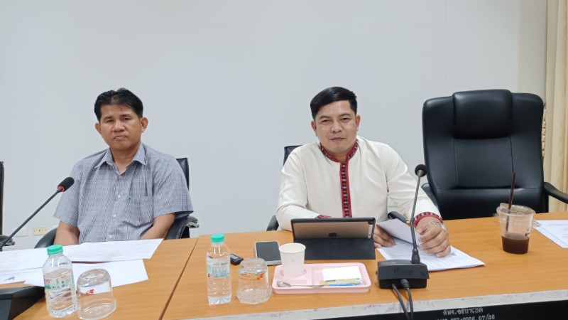 ม.นครพนม ประชุมการปรับปรุงระเบียบว่าด้วยการแต่งชุดครุย ระดับประกาศนียบัตรวิชาชีพ และประกาศนียบัตรวิชาชีพชั้นสูง