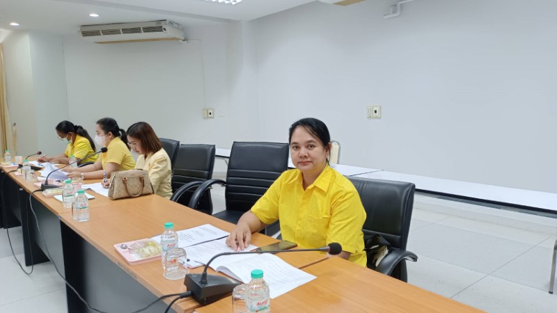 ม.นครพนม ประชุมการปรับปรุงระเบียบว่าด้วยการแต่งชุดครุย ระดับประกาศนียบัตรวิชาชีพ และประกาศนียบัตรวิชาชีพชั้นสูง