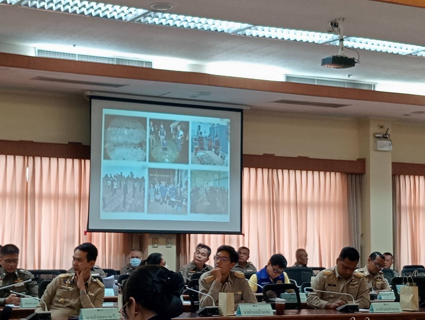 ม.นครพนม ร่วมประชุมกรมการจังหวัด ประจำเดือนเมษายน 2567