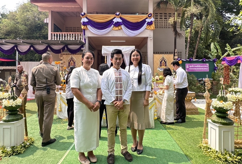 ม.นครพนม ร่วมพิธีสักการะสิ่งศักดิ์สิทธิ์ในภารกิจพิธีการศพที่ได้รับพระราชทาน