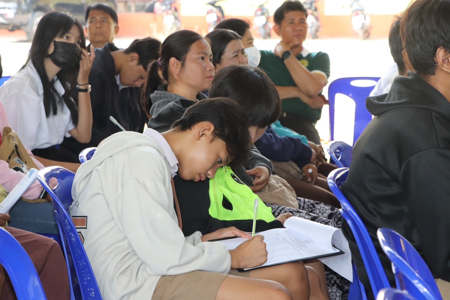 UBI ลงพื้นที่พบปะนักศึกษาใหม่ วทอ.ศรีสงคราม หวังสร้างผู้ประกอบการรุ่นใหม่