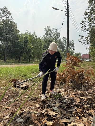ม.นครพนม จัดกิจกรรมปรับภูมิทัศน์พัฒนามหาวิทยาลัย เฉลิมพระเกียรติพระบาทสมเด็จพระเจ้าอยู่หัว เนื่องในโอกาสพระราชพิธีมหามงคลเฉลิมพระชนมพรรษา 6 รอบ