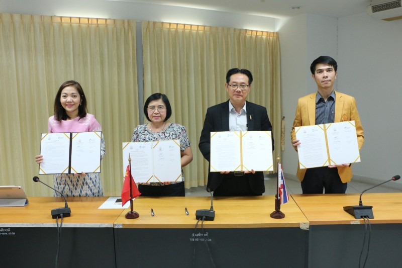 ม.นครพนม ลงนามความร่วมมือกับ Yunnan Hippo Education Consulting Management Co.,Ltd  สาธารณรัฐประชาชนจีน ส่งเสริมความร่วมมือด้านวิชาการ และส่งเสริมให้นักศึกษามีการศึกษาที่สูงขึ้น