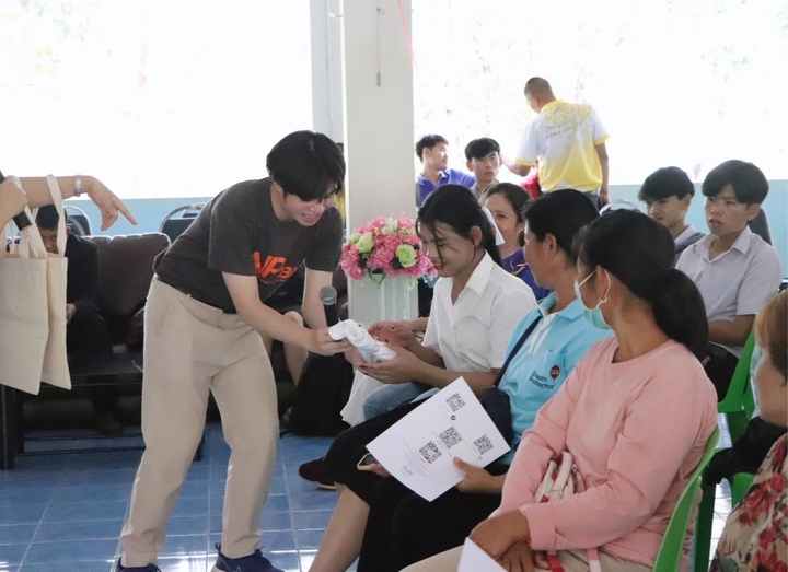 UBI ลงพื้นที่พบปะนักศึกษาใหม่ วิทยาลัยนาหว้า หวังสร้างผู้ประกอบการรุ่นใหม่