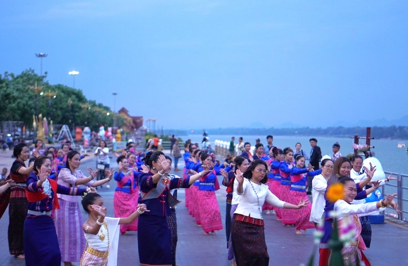 ม.นครพนม จัดกิจกรรมบวงสรวงไหว้องค์พญานาคสืบสานวัฒนธรรม บูรณาการงานวิจัยร่วมชุมชน