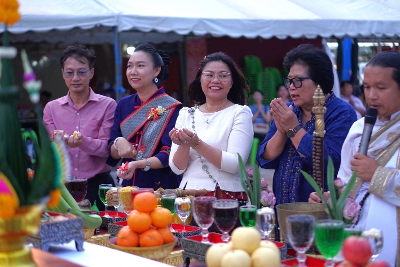 ม.นครพนม จัดกิจกรรมบวงสรวงไหว้องค์พญานาคสืบสานวัฒนธรรม บูรณาการงานวิจัยร่วมชุมชน