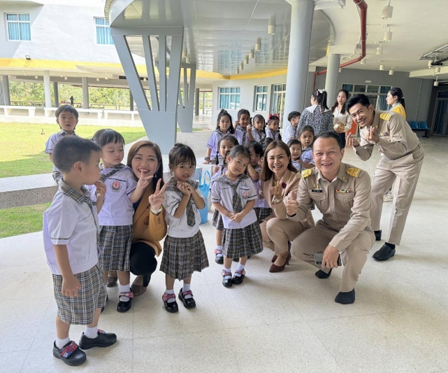 แผนกสื่อสารองค์กรและวิเทศสัมพันธ์ ต้อนรับนักเรียน รร.สาธิตฯ ม.นครพนม ศึกษาเรียนรู้นอกห้องเรียนเตรียมพร้อมเปิดภาคเรียน ปีการศึกษา 2567
