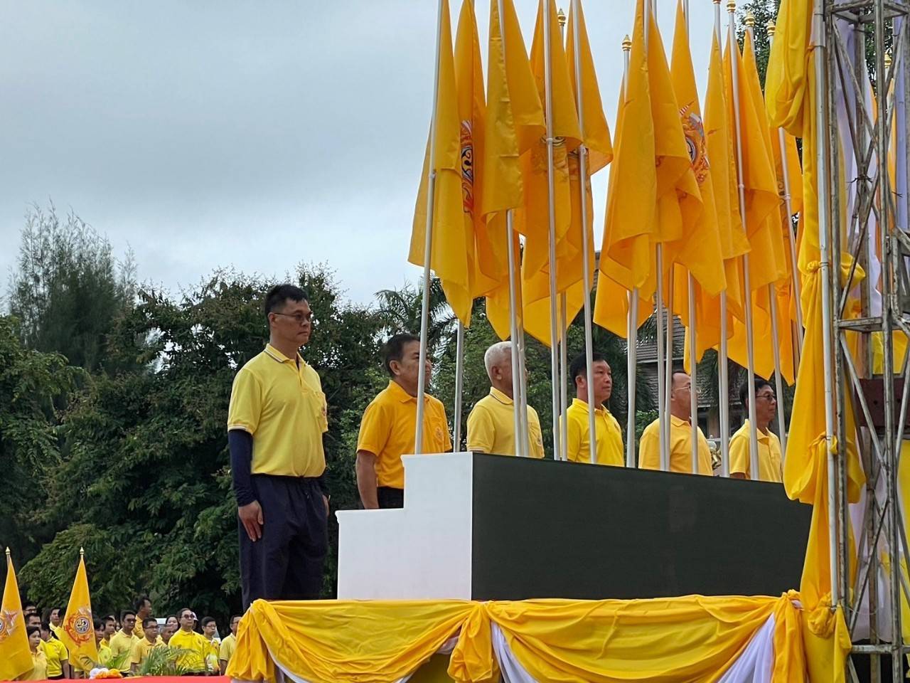 ม.นครพนม ร่วมกิจกรรมเดิน วิ่ง ปั่น ธงตราสัญลักษณ์งานเฉลิมพระเกียรติพระบาทสมเด็จพระเจ้าอยู่หัว เนื่องในโอกาสพระราชพิธีมหามงคลเฉลิมพระชนมพรรษา 6 รอบ 28 กรกฎาคม 2567