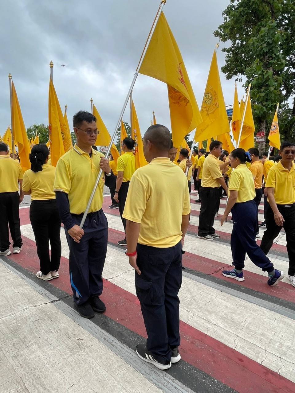 ม.นครพนม ร่วมกิจกรรมเดิน วิ่ง ปั่น ธงตราสัญลักษณ์งานเฉลิมพระเกียรติพระบาทสมเด็จพระเจ้าอยู่หัว เนื่องในโอกาสพระราชพิธีมหามงคลเฉลิมพระชนมพรรษา 6 รอบ 28 กรกฎาคม 2567