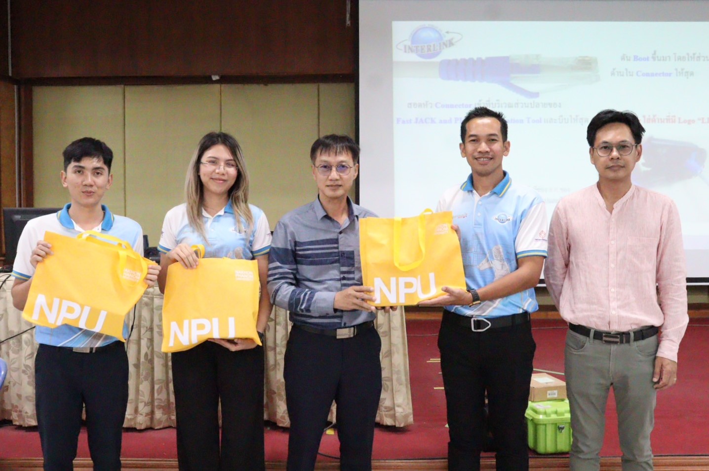 คณะเทคโนโลยีอุตสาหกรรม ฝึกอบรม “Link Certified Network Cabling For Engineering” พัฒนาองค์ความรู้ด้านวิศวกรรมไฟฟ้าและอิเล็กทรอนิกส์ แก่นักศึกษาระดับอาชีวศึกษา