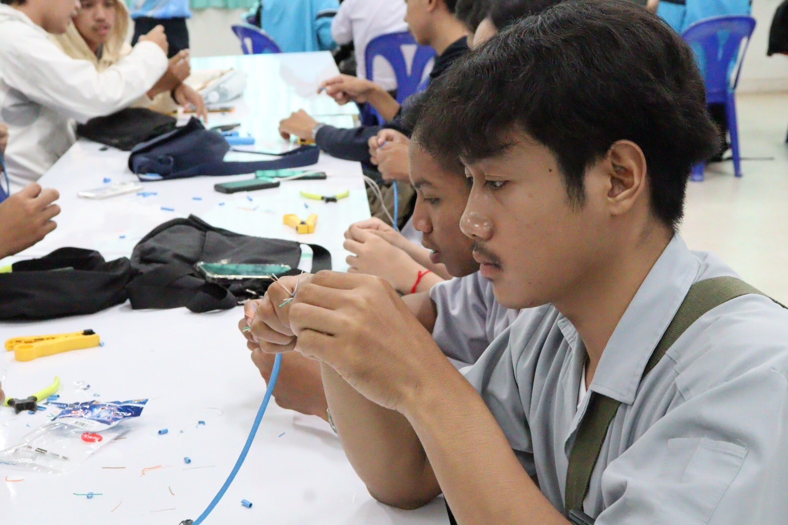 คณะเทคโนโลยีอุตสาหกรรม ฝึกอบรม “Link Certified Network Cabling For Engineering” พัฒนาองค์ความรู้ด้านวิศวกรรมไฟฟ้าและอิเล็กทรอนิกส์ แก่นักศึกษาระดับอาชีวศึกษา