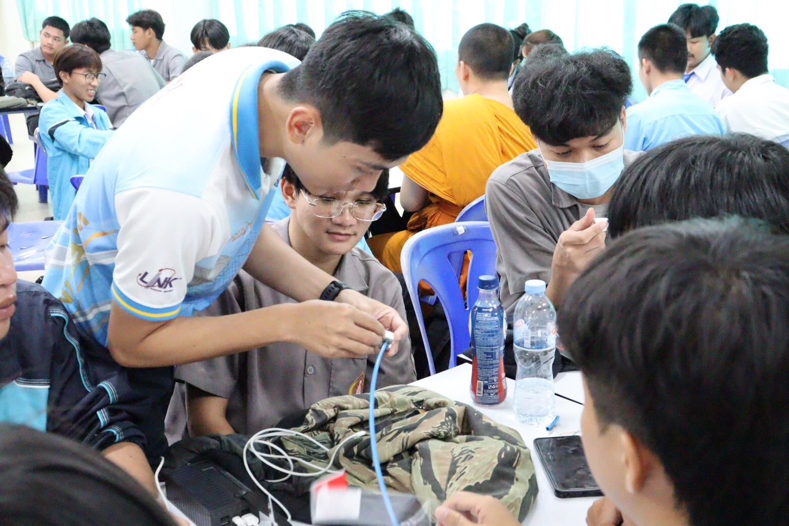 คณะเทคโนโลยีอุตสาหกรรม ฝึกอบรม “Link Certified Network Cabling For Engineering” พัฒนาองค์ความรู้ด้านวิศวกรรมไฟฟ้าและอิเล็กทรอนิกส์ แก่นักศึกษาระดับอาชีวศึกษา