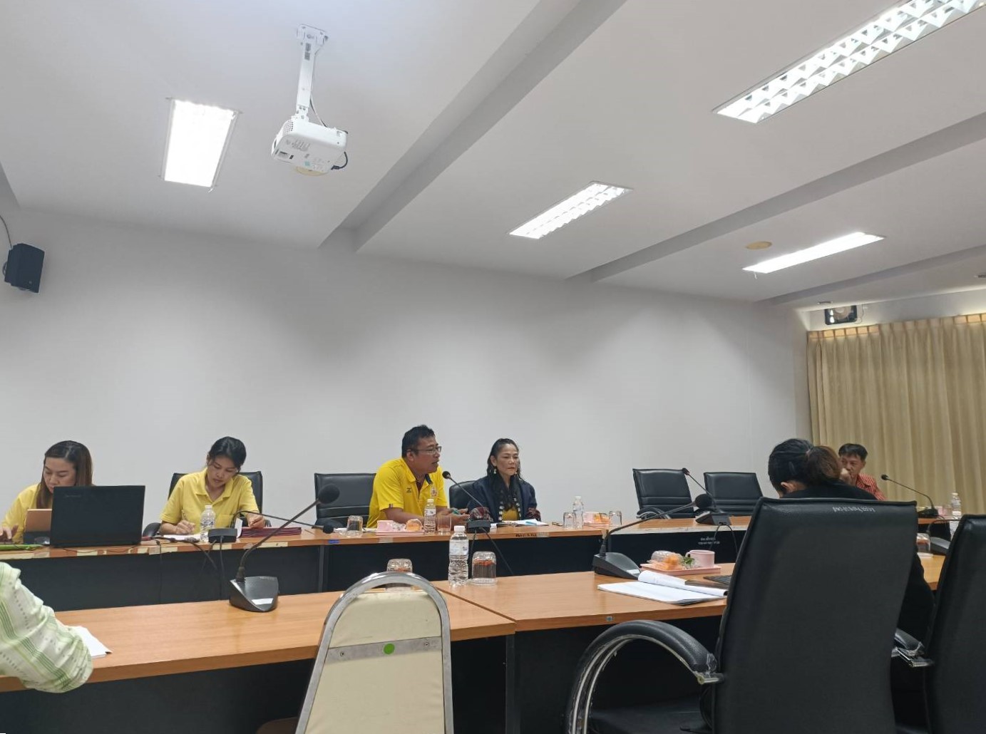 ม.นครพนม ประชุมคณะกรรมการอาชีวศึกษาเตรียมวางแผนการรับสมัคร นศ. ปีการศึกษาใหม่