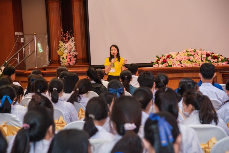 วพบ.นครพนม จัดโครงการปฐมนิเทศนักศึกษาใหม่ หลักสูตรพยาบาลศาสตร์ รุ่นที่ 32 ประจำปีการศึกษา 2567