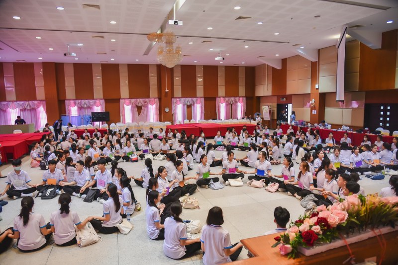 วพบ.นครพนม จัดโครงการปฐมนิเทศนักศึกษาใหม่ หลักสูตรพยาบาลศาสตร์ รุ่นที่ 32 ประจำปีการศึกษา 2567