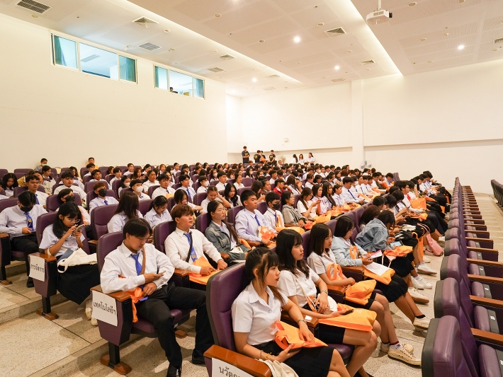 คณะวิทยาการจัดการและเทคโนโลยีสารสนเทศ จัดกิจกรรมปฐมนิเทศนักศึกษาใหม่ ประจำปีการศึกษา 2567