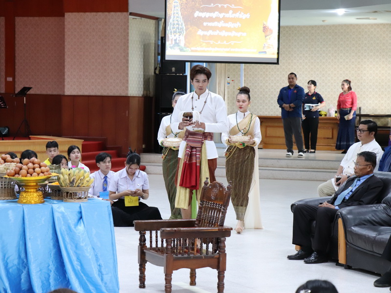 คณะศิลปศาสตร์และวิทยาศาสตร์จัดกิจกรรม ฮีตฮอยฮัก สายใยพี่น้อง บายศรีเอิ้นขวัญเจ้า ต้อนฮับเข้าเฮือนสินสาด