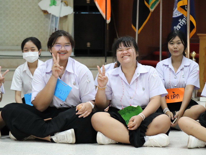 คณะศิลปศาสตร์และวิทยาศาสตร์จัดกิจกรรม ฮีตฮอยฮัก สายใยพี่น้อง บายศรีเอิ้นขวัญเจ้า ต้อนฮับเข้าเฮือนสินสาด