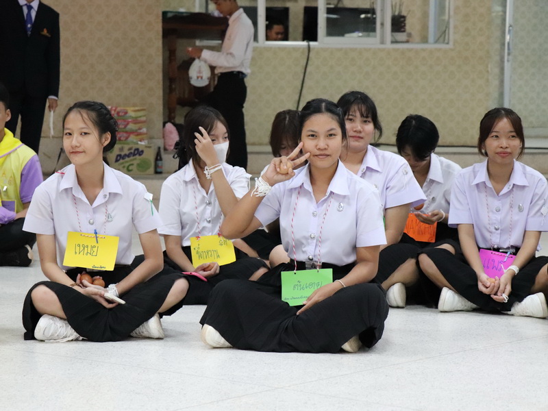 คณะศิลปศาสตร์และวิทยาศาสตร์จัดกิจกรรม ฮีตฮอยฮัก สายใยพี่น้อง บายศรีเอิ้นขวัญเจ้า ต้อนฮับเข้าเฮือนสินสาด