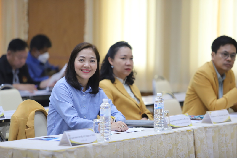 ม.นครพนม จัดแถลงผลงานเด่น รอบ 6 เดือน ประจำปีงบประมาณ 2567 พร้อมระดมความคิดเห็นจากทุกภาคส่วนร่วมจัดทำแผนยุทธศาสตร์ ระยะ 5 ปี พ.ศ. 2565 – 2569 ฉบับทบทวนประจำปีงบประมาณ พ.ศ. 2568