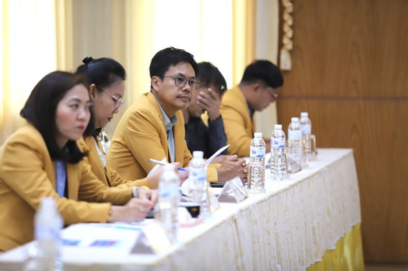 ม.นครพนม จัดแถลงผลงานเด่น รอบ 6 เดือน ประจำปีงบประมาณ 2567 พร้อมระดมความคิดเห็นจากทุกภาคส่วนร่วมจัดทำแผนยุทธศาสตร์ ระยะ 5 ปี พ.ศ. 2565 – 2569 ฉบับทบทวนประจำปีงบประมาณ พ.ศ. 2568