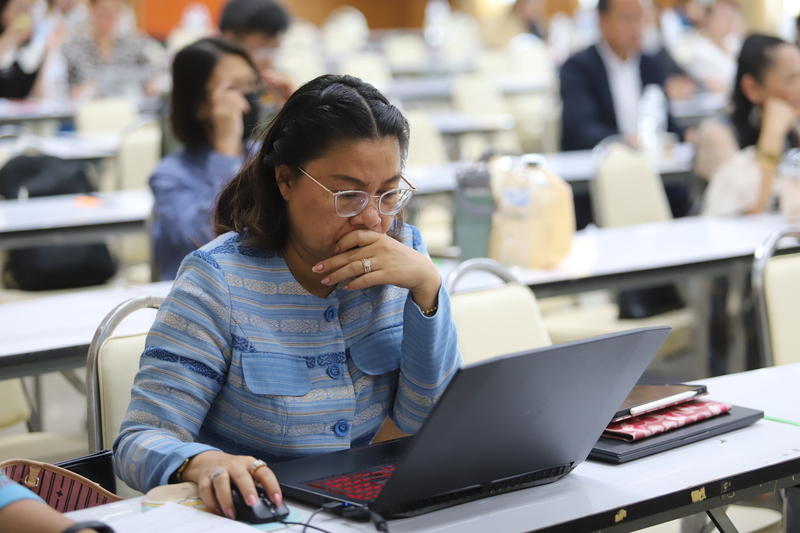 ม.นครพนม จัดแถลงผลงานเด่น รอบ 6 เดือน ประจำปีงบประมาณ 2567 พร้อมระดมความคิดเห็นจากทุกภาคส่วนร่วมจัดทำแผนยุทธศาสตร์ ระยะ 5 ปี พ.ศ. 2565 – 2569 ฉบับทบทวนประจำปีงบประมาณ พ.ศ. 2568