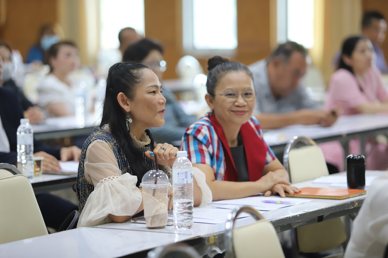 ม.นครพนม จัดแถลงผลงานเด่น รอบ 6 เดือน ประจำปีงบประมาณ 2567 พร้อมระดมความคิดเห็นจากทุกภาคส่วนร่วมจัดทำแผนยุทธศาสตร์ ระยะ 5 ปี พ.ศ. 2565 – 2569 ฉบับทบทวนประจำปีงบประมาณ พ.ศ. 2568