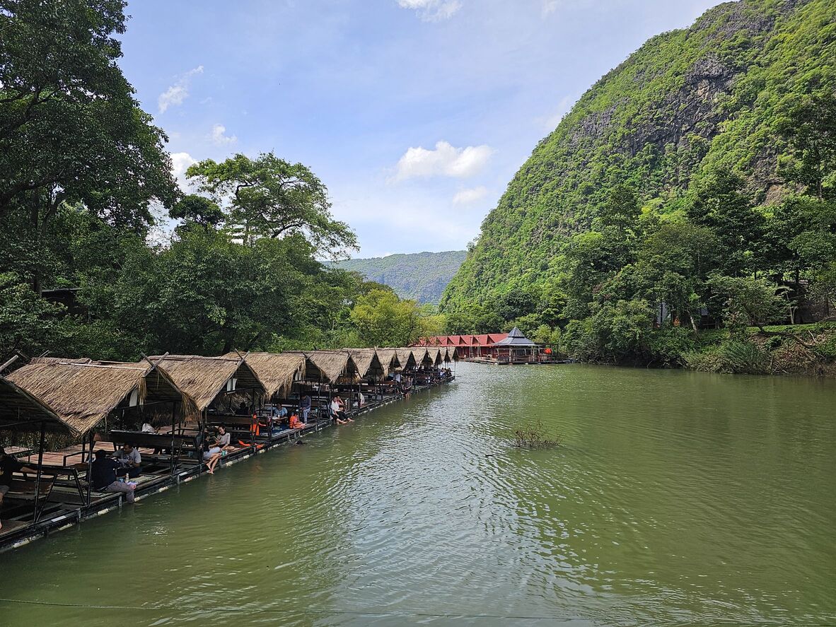 ม.นครพนม ร่วมสำรวจแหล่งท่องเที่ยวในแขวงคำม่วนเพื่อผลักดันการเชื่อมโยงการท่องเที่ยวจังหวัดนครพนมและแขวงคำม่วน