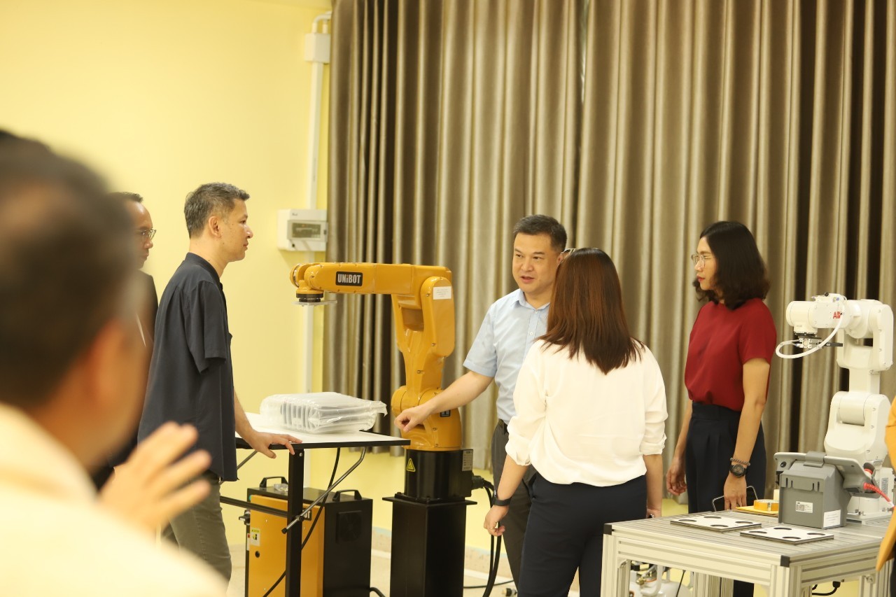 Changan Automobile หารือ ม.นครพนม สร้างร่วมมือด้านการศึกษาและนวัตกรรมยานยนต์