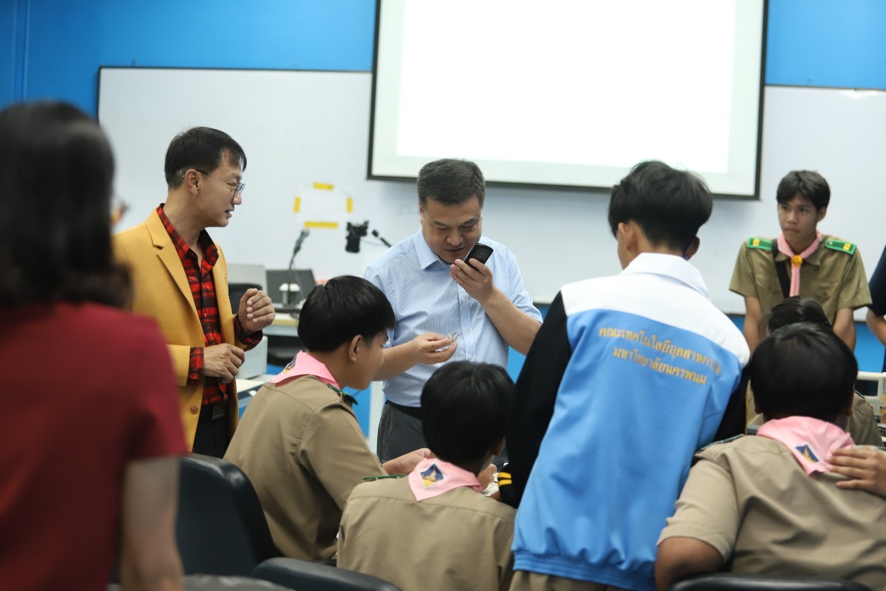 Changan Automobile หารือ ม.นครพนม สร้างร่วมมือด้านการศึกษาและนวัตกรรมยานยนต์