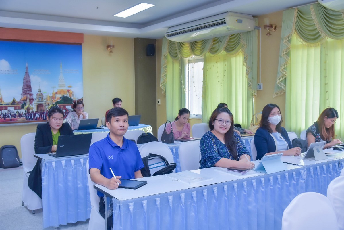 วพบ.นครพนม จัดโครงการเพิ่มตำแหน่งทางวิชาการ กิจกรรมการใช้ปัญญาประดิษฐ์ AI สำหรับช่วยทำงานวิจัยทางวิชาการและพัฒนางาน เพื่อเพิ่มตำแหน่งทางวิชาการ