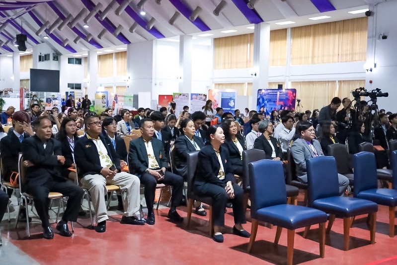 ม.นครพนม ร่วมประชุมสัญจรกรรมการพัฒนาศักยภาพนิสิต นักศึกษา ทปอ. ครั้งที่ 2/2567