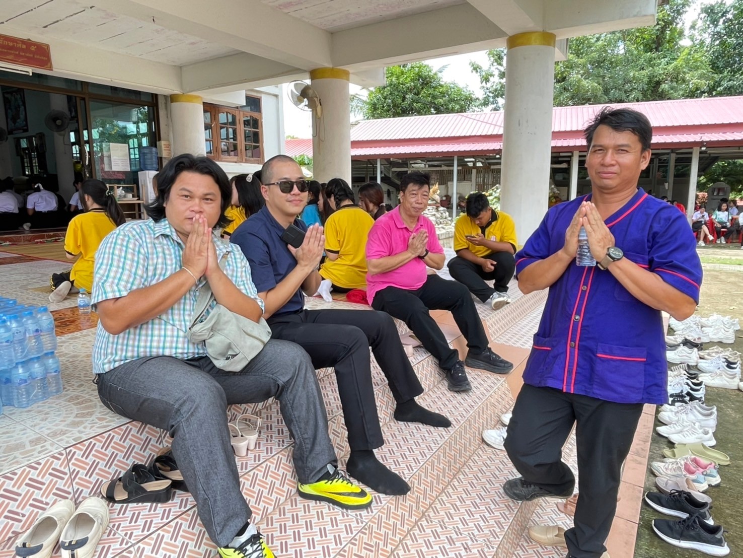 นักศึกษาและบุคลากร หน่วยงานเขตพื้นที่ศรีโคตรบูรณ์ ม.นครพนม ทำบุญเนื่องในวันอาสาฬบูชาและวันเข้าพรรษา ประจำปี 2567