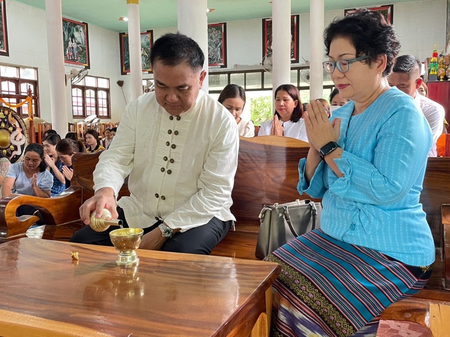 นักศึกษาและบุคลากร หน่วยงานเขตพื้นที่ศรีโคตรบูรณ์ ม.นครพนม ทำบุญเนื่องในวันอาสาฬบูชาและวันเข้าพรรษา ประจำปี 2567