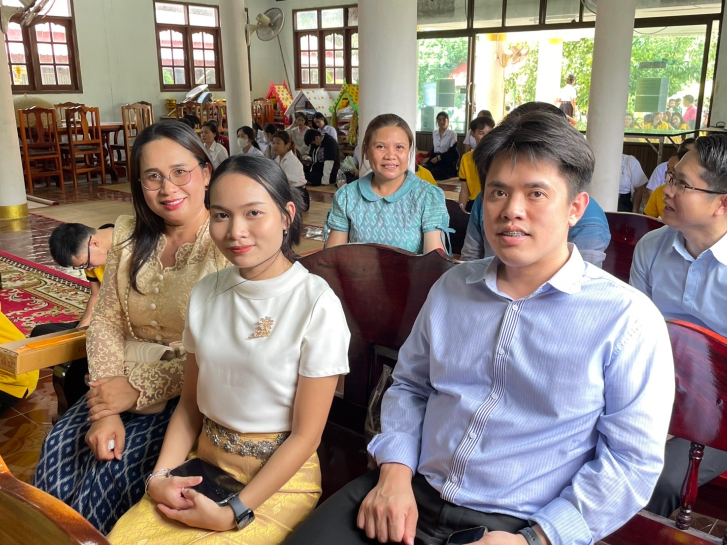 นักศึกษาและบุคลากร หน่วยงานเขตพื้นที่ศรีโคตรบูรณ์ ม.นครพนม ทำบุญเนื่องในวันอาสาฬบูชาและวันเข้าพรรษา ประจำปี 2567