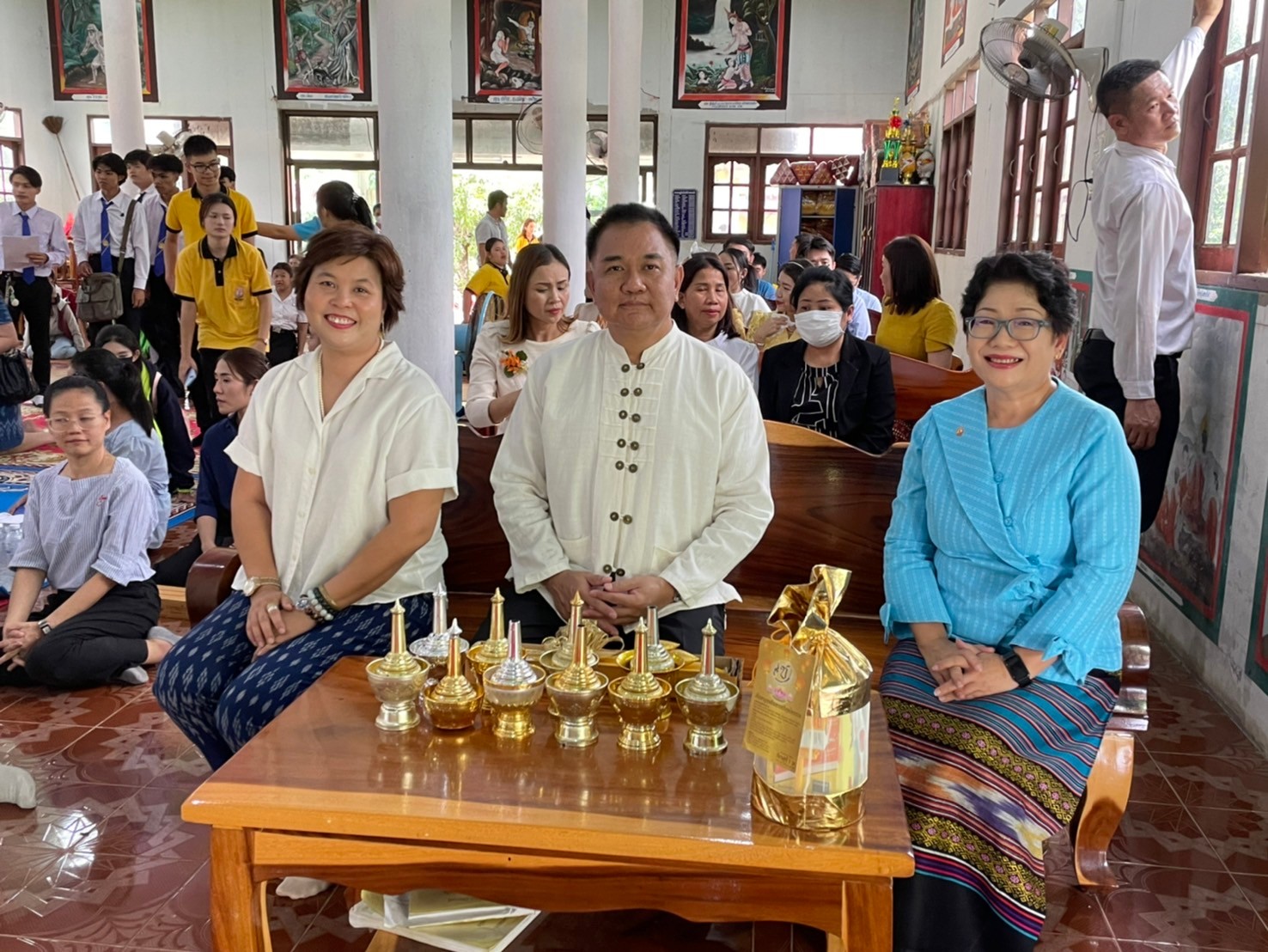 นักศึกษาและบุคลากร หน่วยงานเขตพื้นที่ศรีโคตรบูรณ์ ม.นครพนม ทำบุญเนื่องในวันอาสาฬบูชาและวันเข้าพรรษา ประจำปี 2567