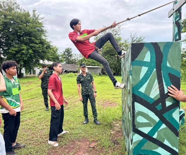 สาขาวิชาสัตวศาสตร์ คณะเกษตรและเทคโนโลยี จัดกิจกรรมเข้าค่ายพัฒนาศักยภาพการทำงานเป็นทีม “Cowboy in the Army Camp” ณ มณฑลทหารบกที่ 210 จ.นครพนม
