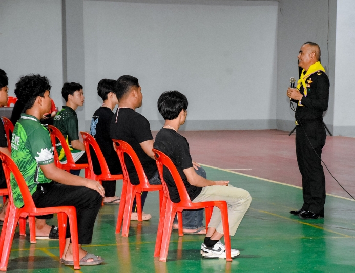 สาขาวิชาสัตวศาสตร์ คณะเกษตรและเทคโนโลยี จัดกิจกรรมเข้าค่ายพัฒนาศักยภาพการทำงานเป็นทีม “Cowboy in the Army Camp” ณ มณฑลทหารบกที่ 210 จ.นครพนม