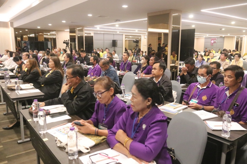 ศูนย์ศึกษาอนุภูมิภาคลุ่มน้ำโขง ม.นครพนม ร่วมอบรมเครือข่ายอนุรักษ์มรดกทางศิลปวัฒนธรรมเขตภาคอีสาน