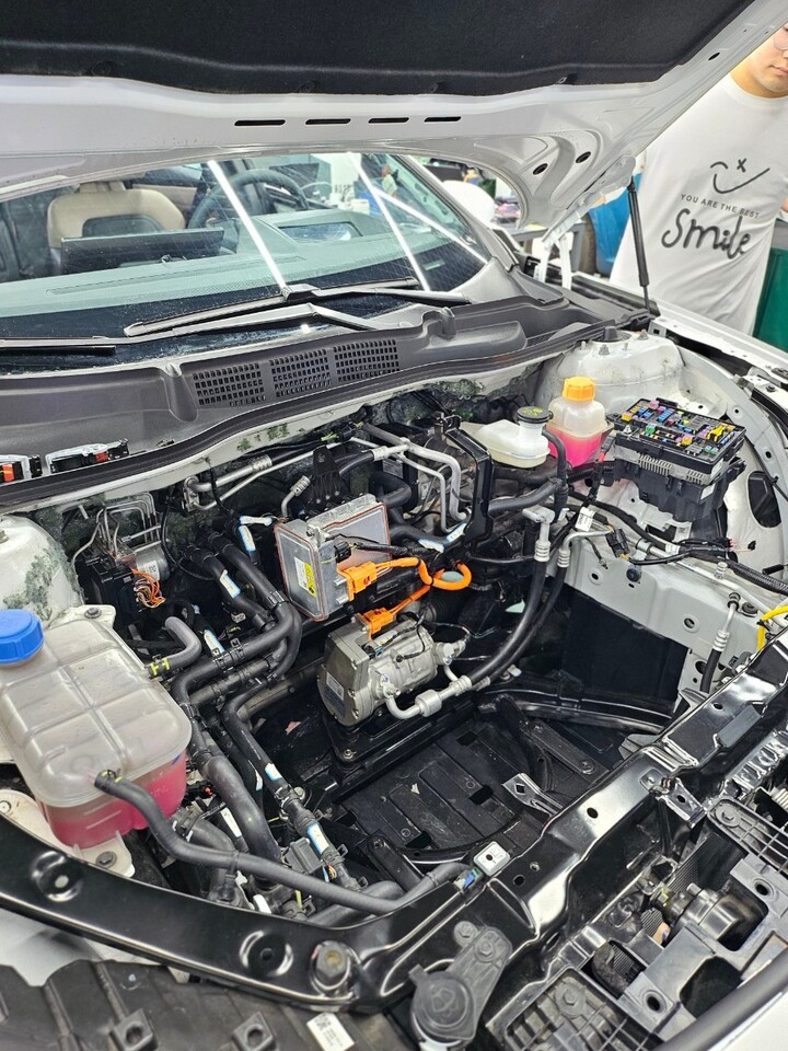 ม.นครพนม หารือวิทยาลัยอาชีวศึกษาเมืองฉงชิ่ง สาธารณรัฐประชาชนจีน พัฒนาหลักสูตรด้าน EV ทั้งในระดับ ปวส. และ ป.ตรี