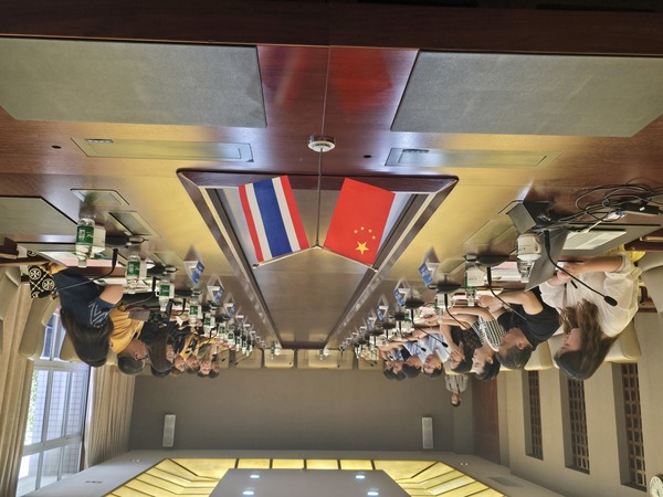 ม.นครพนม เดินหน้าสร้างความร่วมมือพัฒนาหลักสูตรการเรียนการสอนกับมหาวิทยาลัยไปรษณีย์และโทรคมนาคมฉงชิ่ง สาธารณรัฐประชาชนจีน