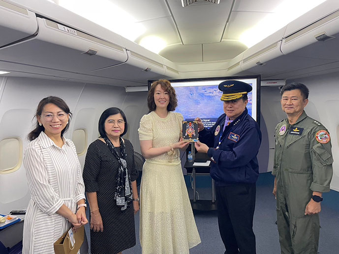 Yunnan Hippo Education Consulting Managementเข้าศึกษาดูงานมหาวิทยาลัยนครพนม