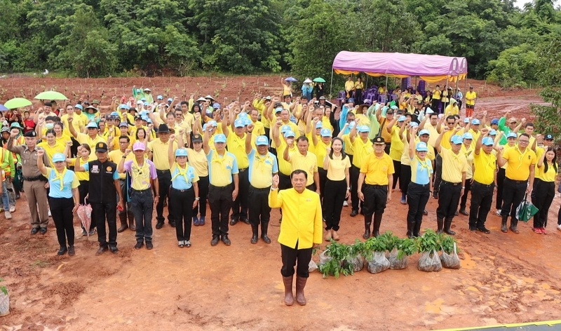 ม.นครพนม ร่วมปลูกต้นไม้เฉลิมพระเกียรติพระบาทสมเด็จพระเจ้าอยู่หัว เนื่องในโอกาสมหามงคลเฉลิมพระชนมพรรษา 6 รอบ 28 กรกฎาคม 2567